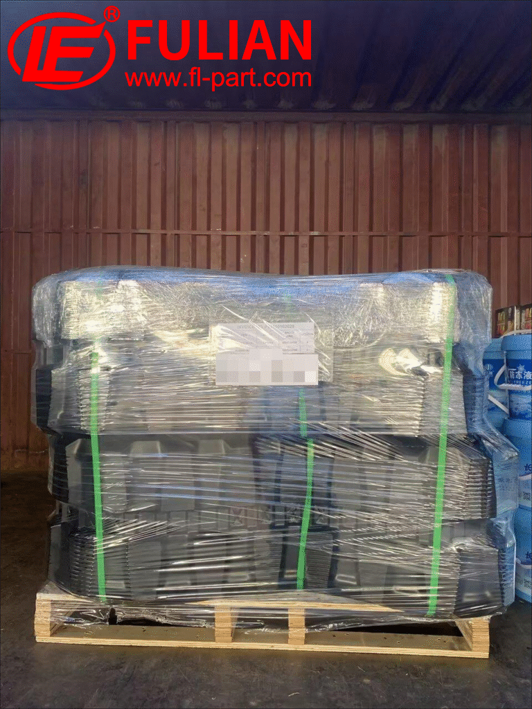 to australia, 300 52.5w 84 rubber tracks shipped (1)